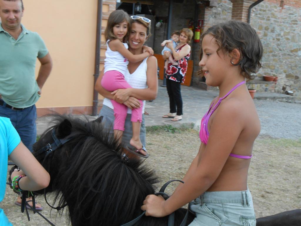Villa La Piaggiola degli Olivi Panicale Esterno foto